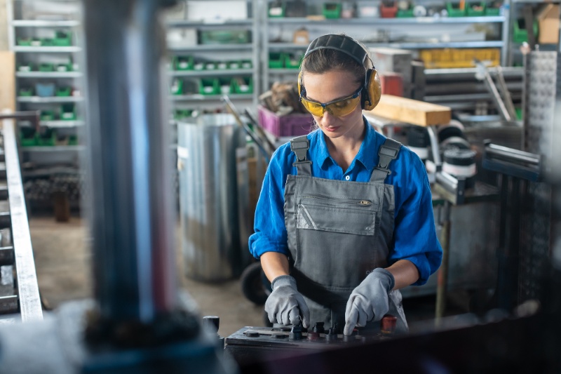Key Considerations When Choosing A Safety Equipment Supplier - Ark Safety (2)