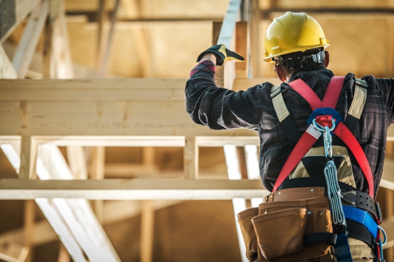 Why Fall Protection Gear Is Fundamental For The Construction Industry - Ark Safety (2)