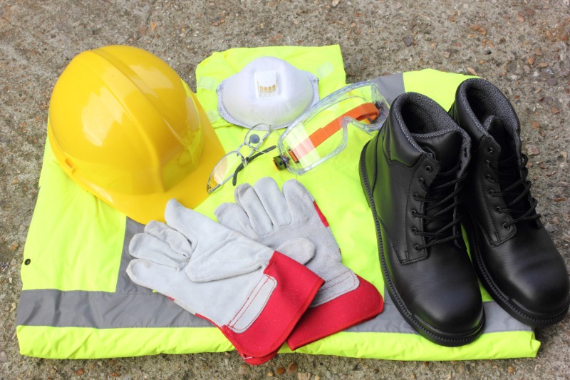 Avoid Fines With Our 7 Safety Wear Compliance Tips For Irish Businesses - Ark Safety (2)