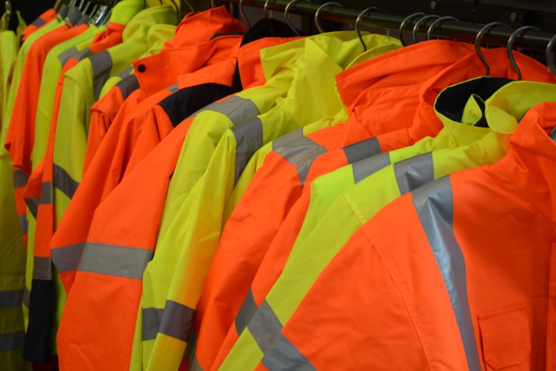 Maximise Employee Safety With High-Visibility Clothing For Winter - Ark Safety (3)
