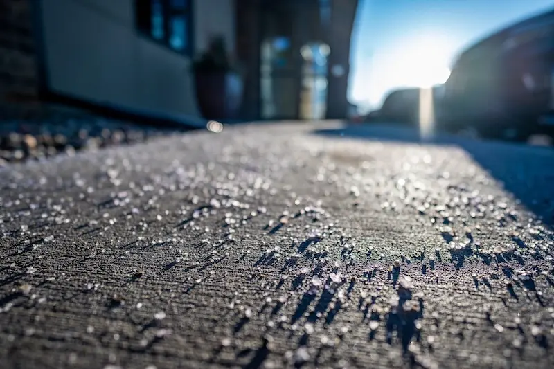 The Top 5 Winter Hazards And How PPE Can Protect You - Ark Safety (3)